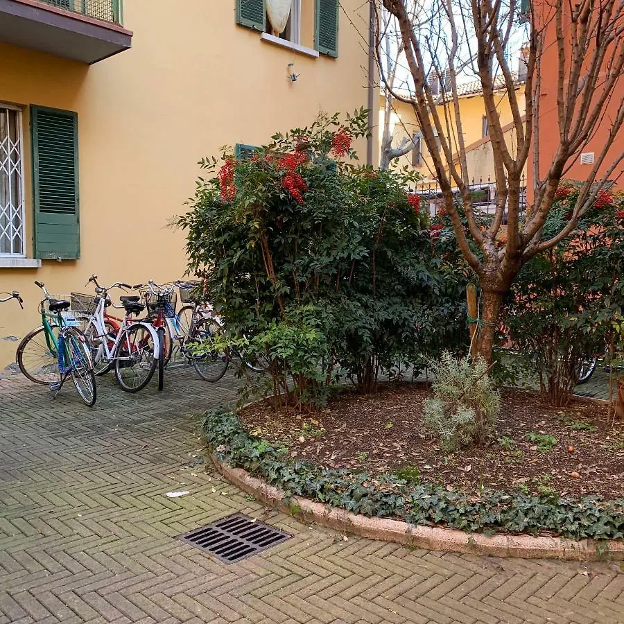 Whouse Suite Apartment Mirasole Bologna