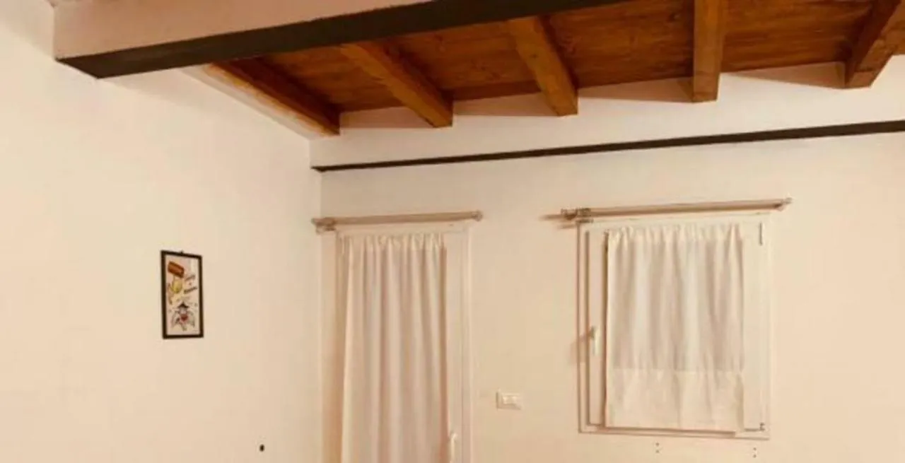 Whouse Suite Apartment Mirasole Bologna Italia